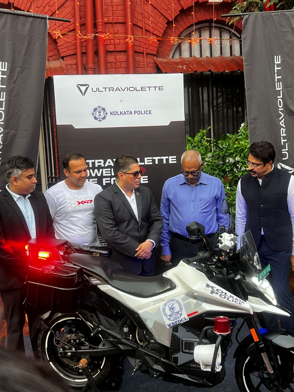 কলকাতা পুলিশের যানবাহনের তালিকায় যুক্ত হল আল্ট্রাভায়োলেট 'এক্স-৪৭ স্কাইফোর্স'