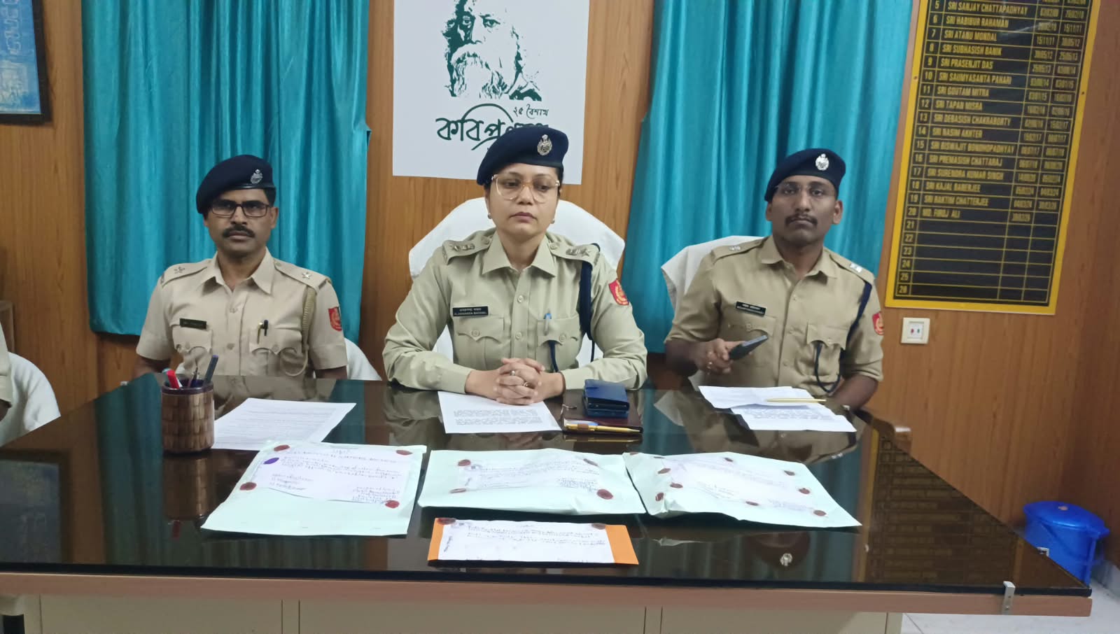 পুজোর আগে বসিরহাটে ধৃত তিন কুখ্যাত দুষ্কৃতী, উদ্ধার আগ্নেয়াস্ত্র