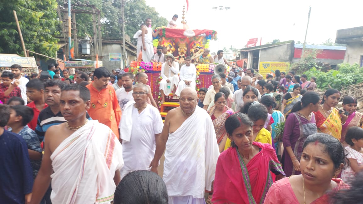 জঙ্গলমহলের রায়পুরে মদন গোপাল জিউ কৃষ্ণ মন্দিরের ঐতিহ্যবাহী রথযাত্রা উৎসব