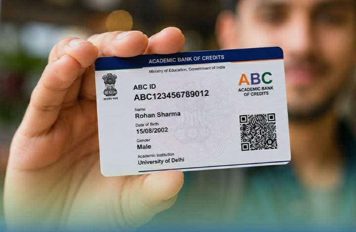 APAAR ID নিয়ে বড় পর্যবেক্ষণ সুপ্রিম কোর্টের স্বেচ্ছাসেবী হলে থাকতেই হবে অপট আউটের সুযোগ