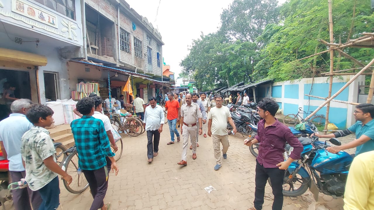 সবজি বাজার এবং রাসায়নিক দোকানে টাক্সফোর্সের বিশেষ অভিযান বাঁকুড়া রাইপুরে