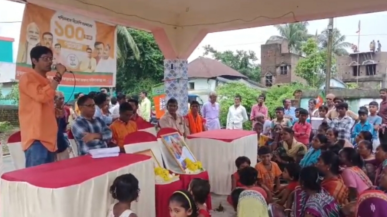 বিজেপি সরকারের ১০০ দিন পূর্তি উপলক্ষে নাকড়াকোন্দায় পথসভা