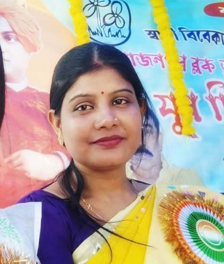 সভাপতির বিরুদ্ধে ক্ষোভ উগরে অনাস্থা পত্র তৃণমূলের ৯ সদস্যের, পরদিনই পদত্যাগ রাজনগর পঞ্চায়েত সমিতির সভাপতির