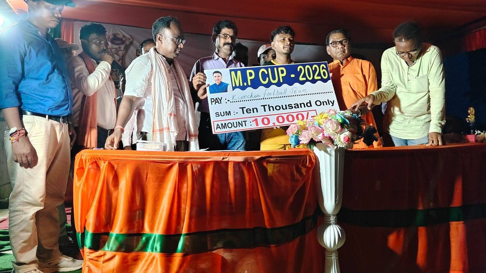 পুরুলিয়ার সাংসদ জ্যোতির্ময় সিং মাহাতোর অনুপ্রেরণায় বান্দোয়ান বিধানসভার বান্দোয়ান ব্লকের চিরু্ডি ময়দানে এমপি কাপ ২০২৬
