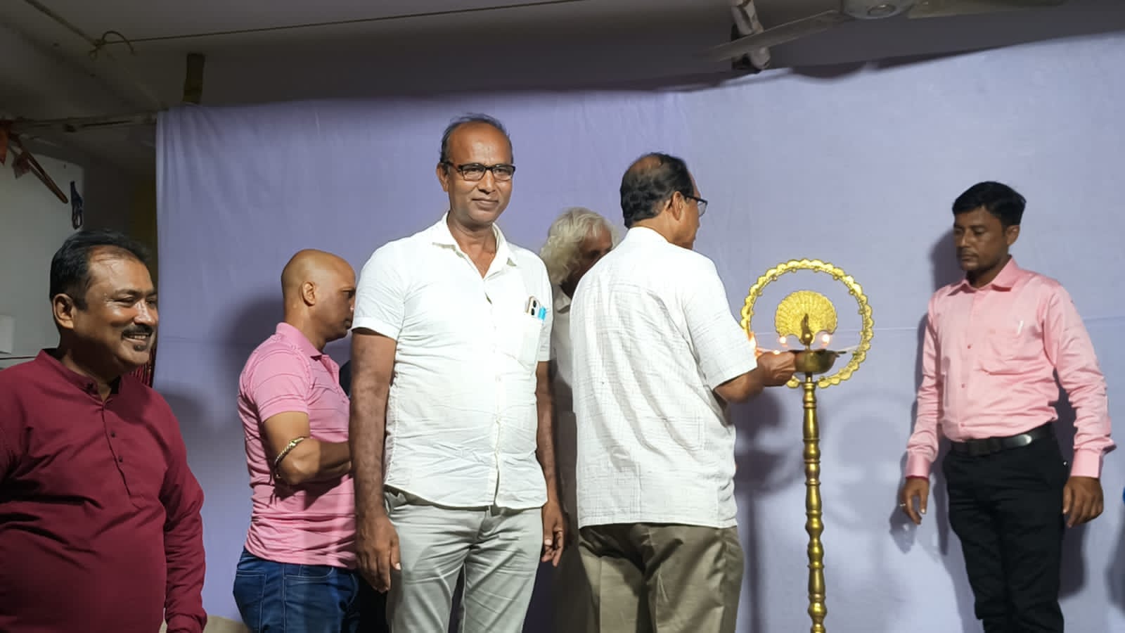 গুসকরায় ‘আমরা যাত্রা ভালোবাসি’-র বার্ষিক অনুষ্ঠান ঘিরে সাংস্কৃতিক মিলনমেলা, সম্মানিত কৃতী ও শিল্পীরা