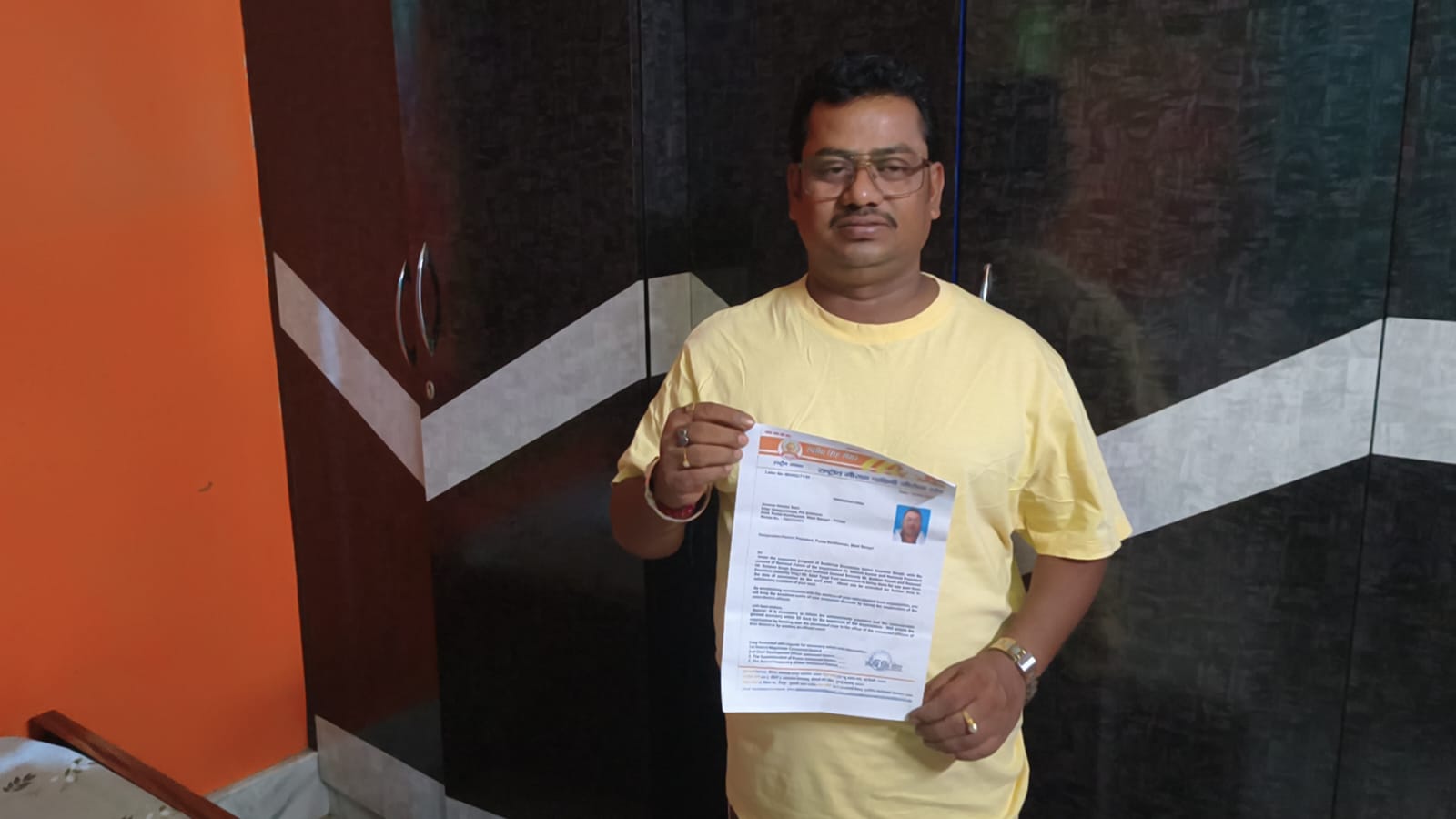 জাতীয় গো সুরক্ষা বাহিনীর গোসেবা সংঘের পূর্ব বর্ধমান জেলা সভাপতির দায়িত্ব পেলেন কাটোয়ার আনোয়ার হোসেন সেখ