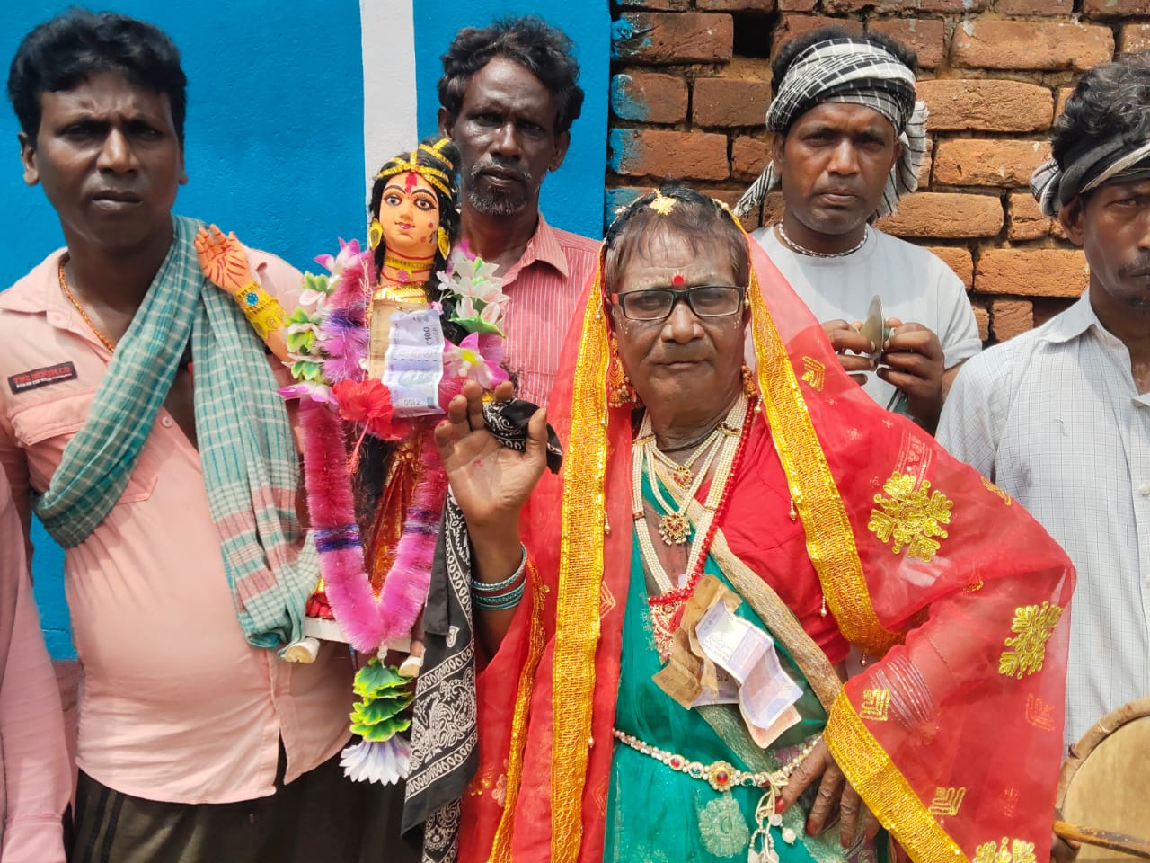 ১২৫ দিনের কর্মস্থলে ভাদু গানের আসর, নওপাড়ায় লোকসংস্কৃতির ঐতিহ্য উদযাপন