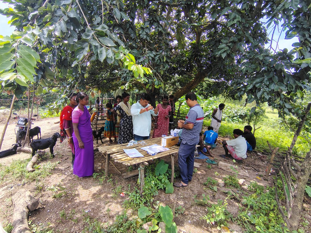 জঙ্গলমহলের রানীবাঁধ ব্লক এলাকায় সম্প্রতি ম্যালেরিয়ায় দুইজনের মৃত্যুর পর নড়েচড়ে বসেছে স্বাস্থ্য দপ্তর।